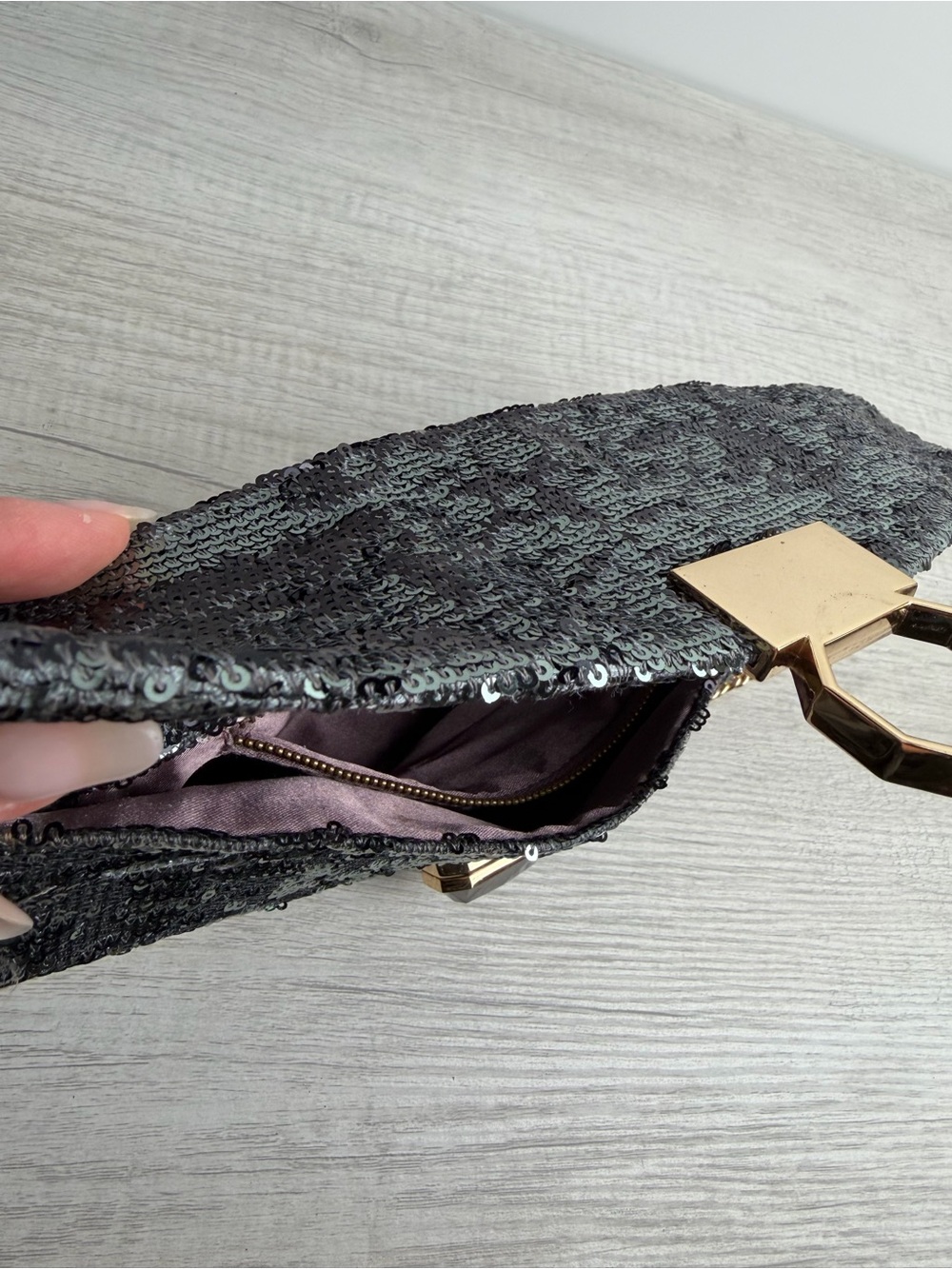 Deux Lux Sequin Shoulder Bag Black Silver Clutch Purse - Picture 14 of 15